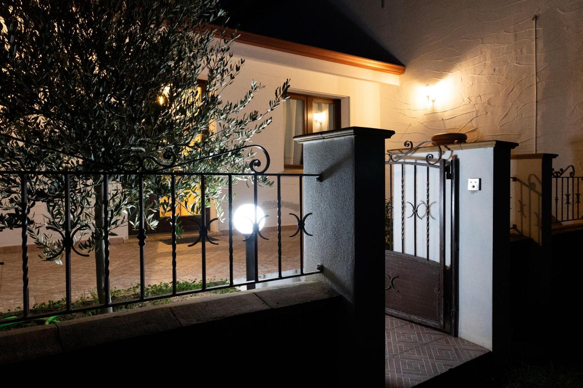 Case Vacanze Il Sogno 2 Порто-Пино Экстерьер фото